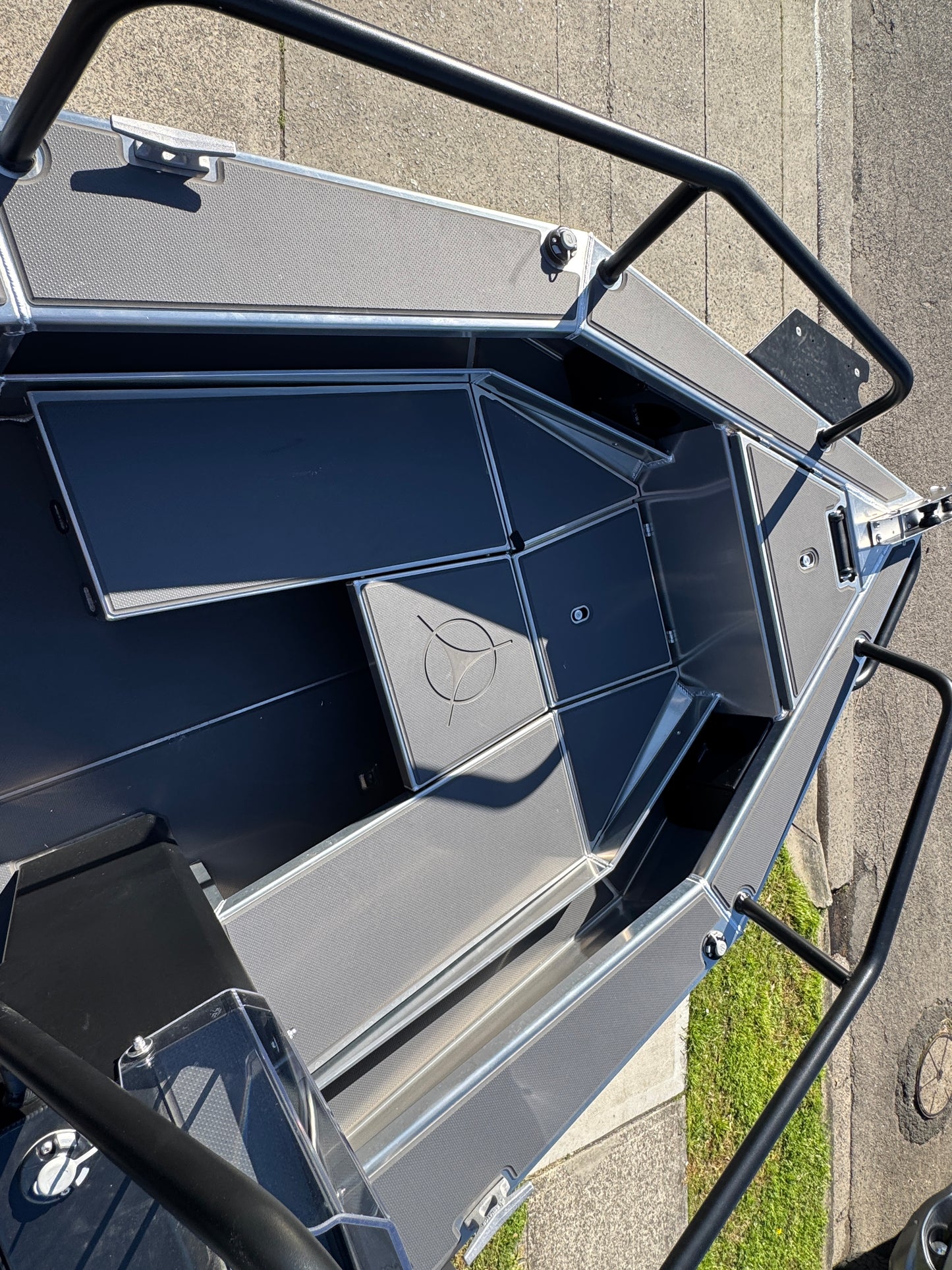 Senator 500 Side console
