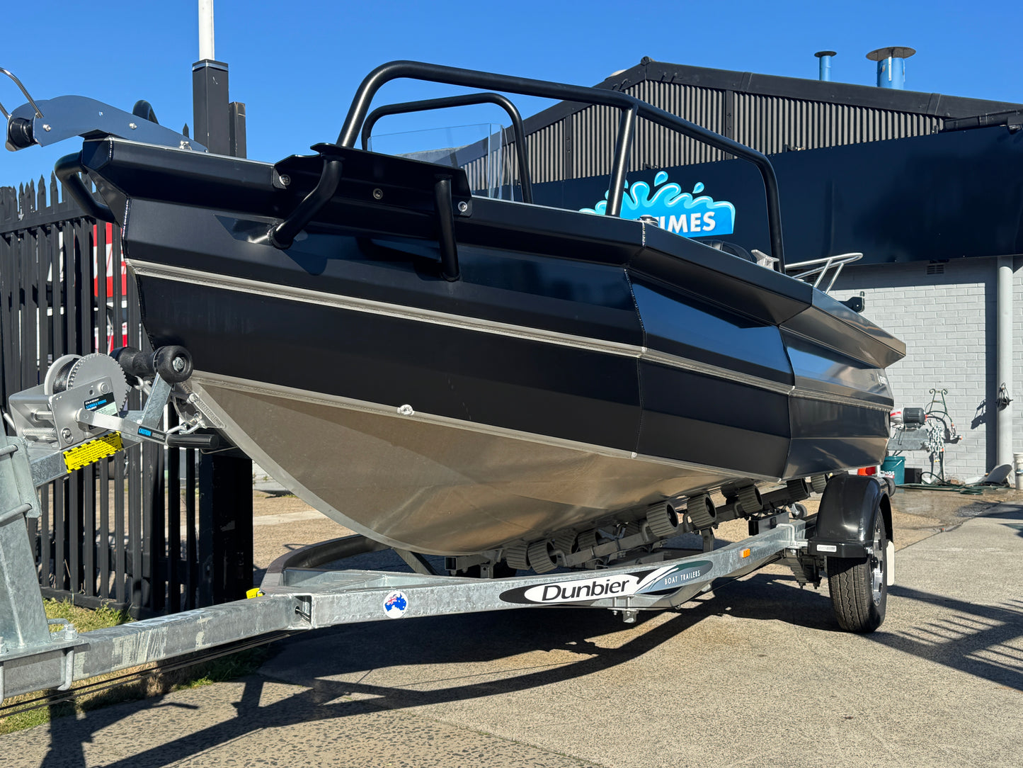 Senator 500 Side console