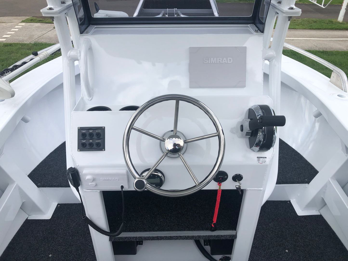 Formosa 525 SRT Centre console