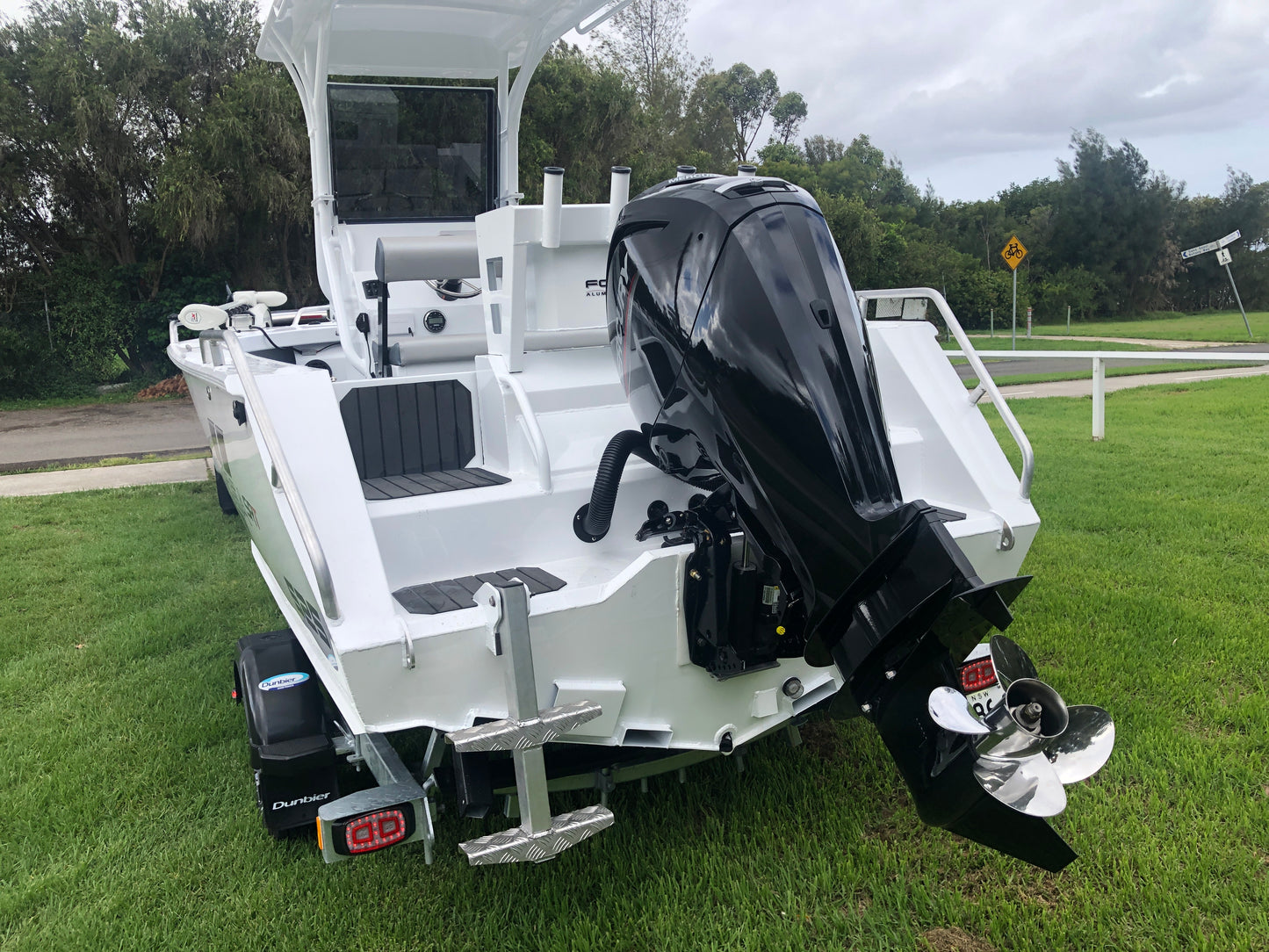 Formosa 525 SRT Centre console