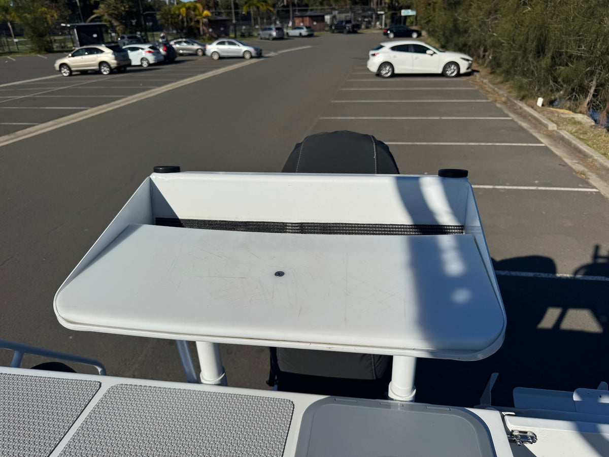 Trailcraft 560 Centre console