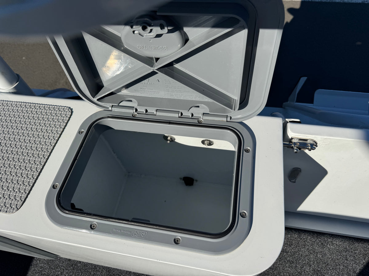 Trailcraft 560 Centre console