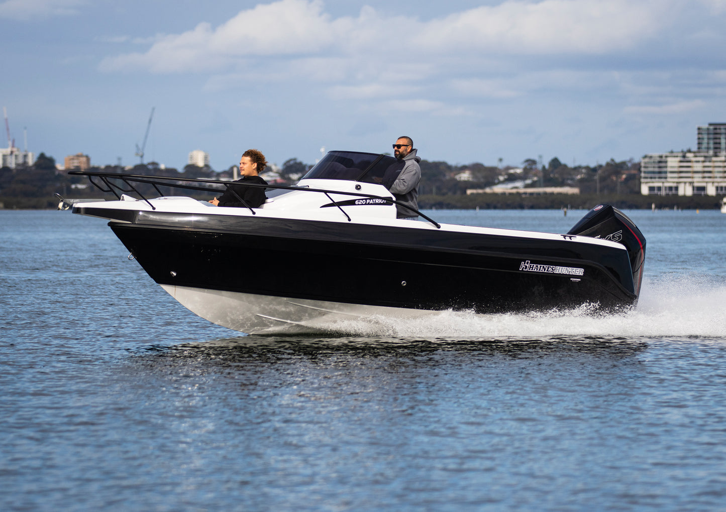 Haines Hunter 620 Patriot