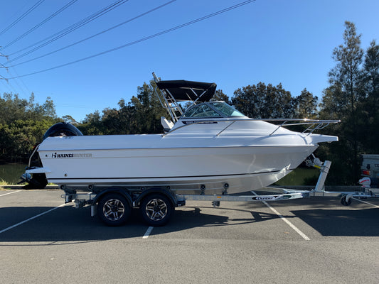 Haines Hunter 595 Offshore