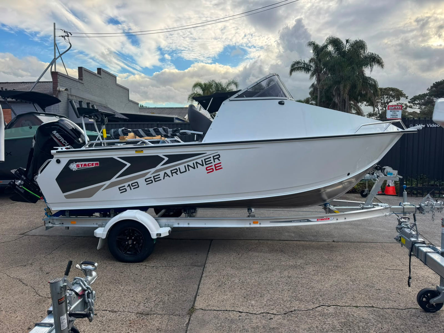 NEW MODEL Stacer 519 Searunner SE