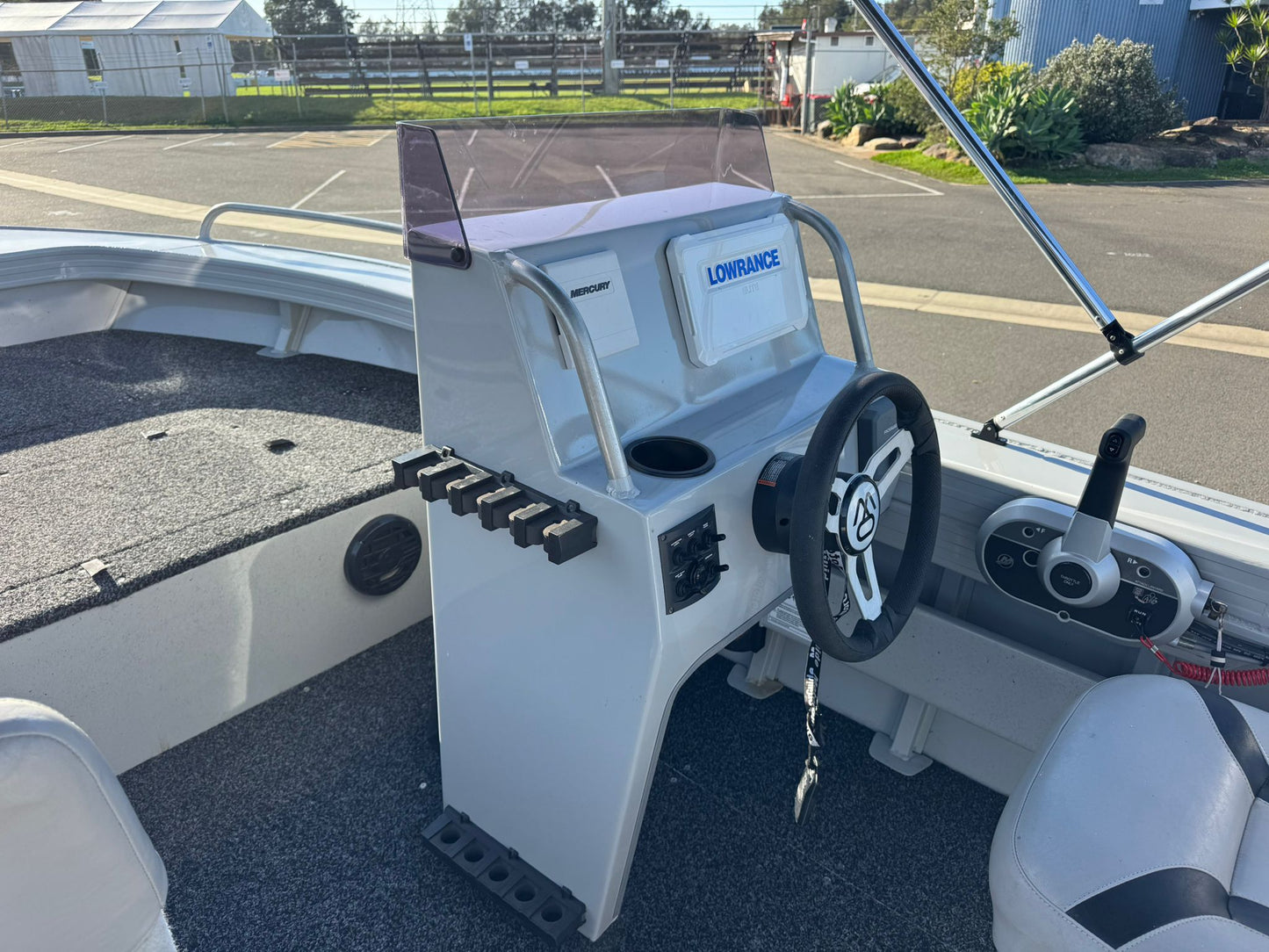 Oceanworx 4.8 Side console