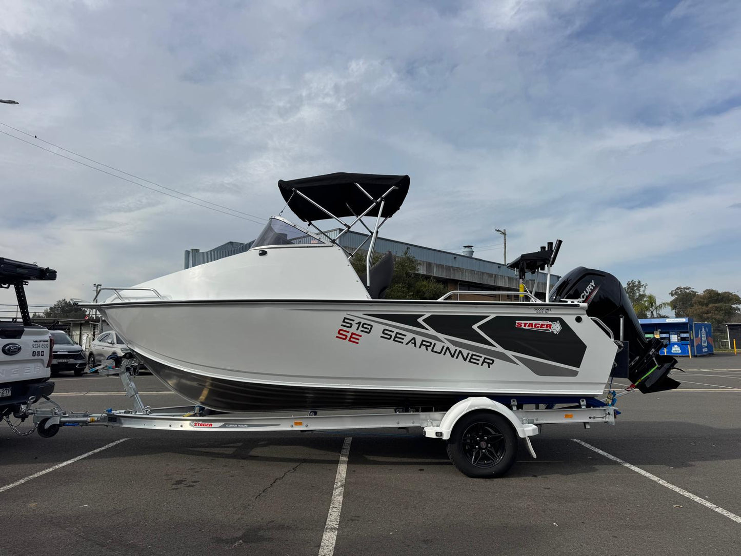NEW MODEL Stacer 519 Searunner SE