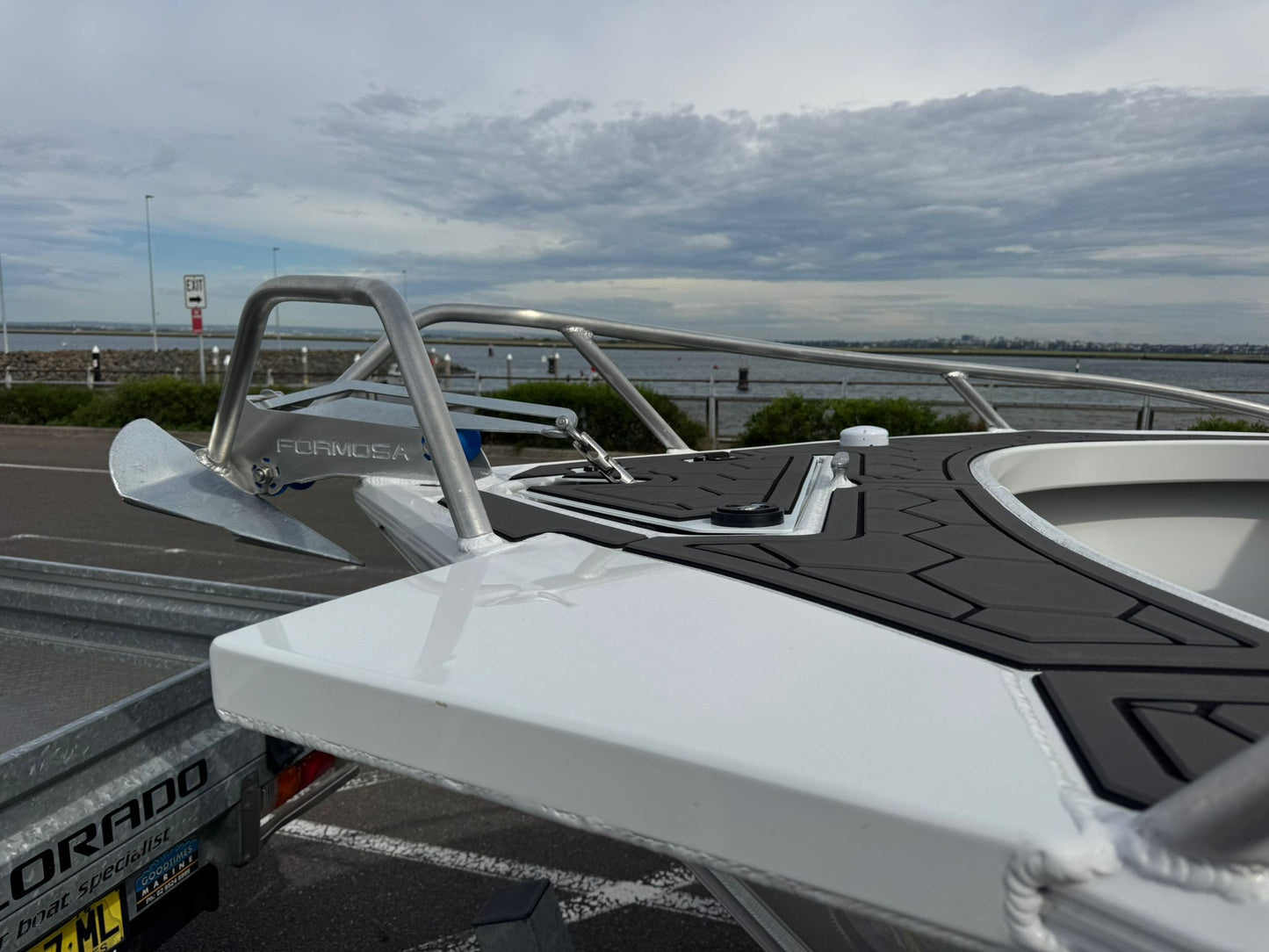 Formosa SRT 635 Centre cabin - PRO DECK