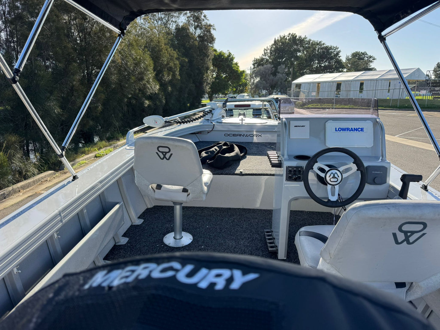 Oceanworx 4.8 Side console