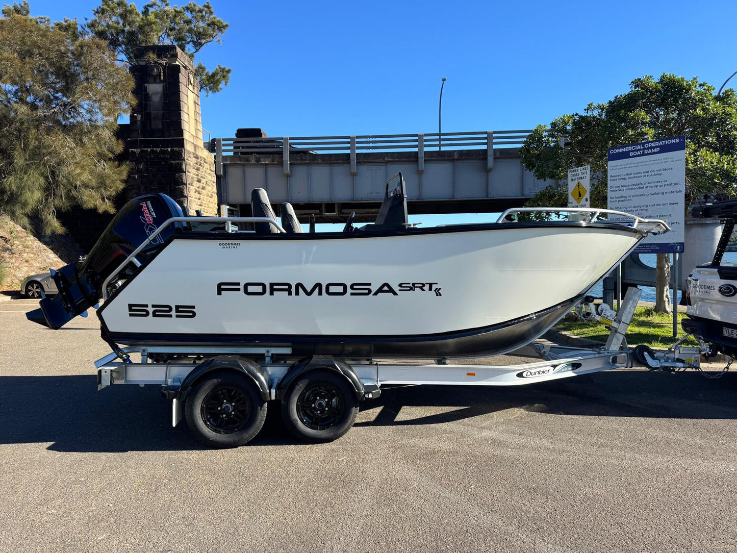 Formosa SRT 525 Side console - Stealth Edition