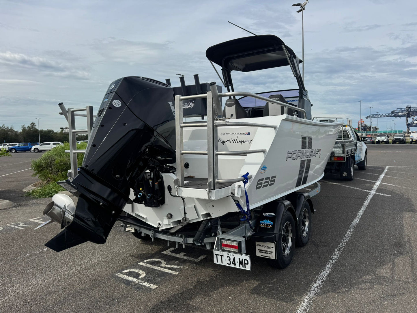 Formosa SRT 635 Centre cabin - PRO DECK