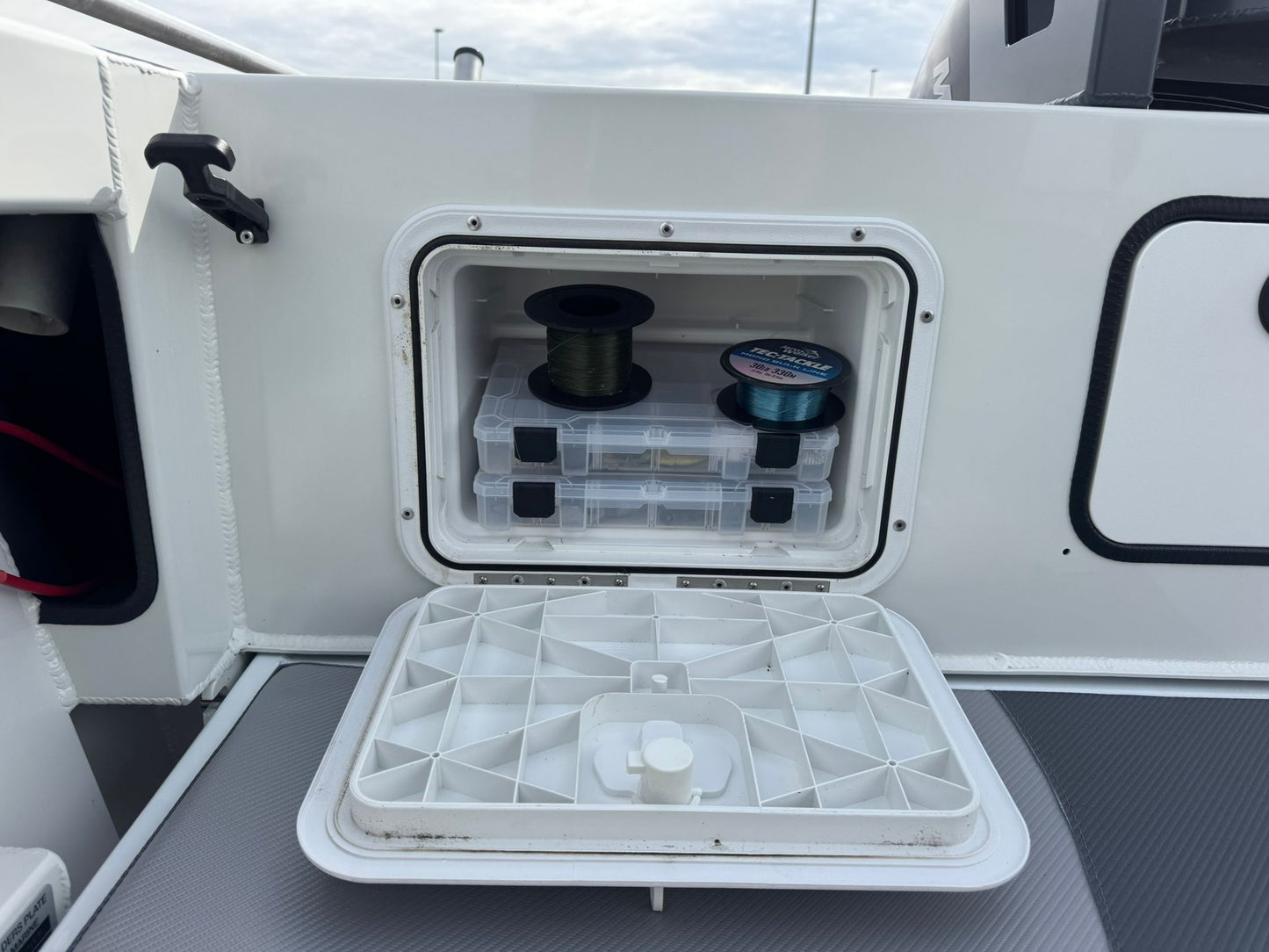 Formosa SRT 635 Centre cabin - PRO DECK