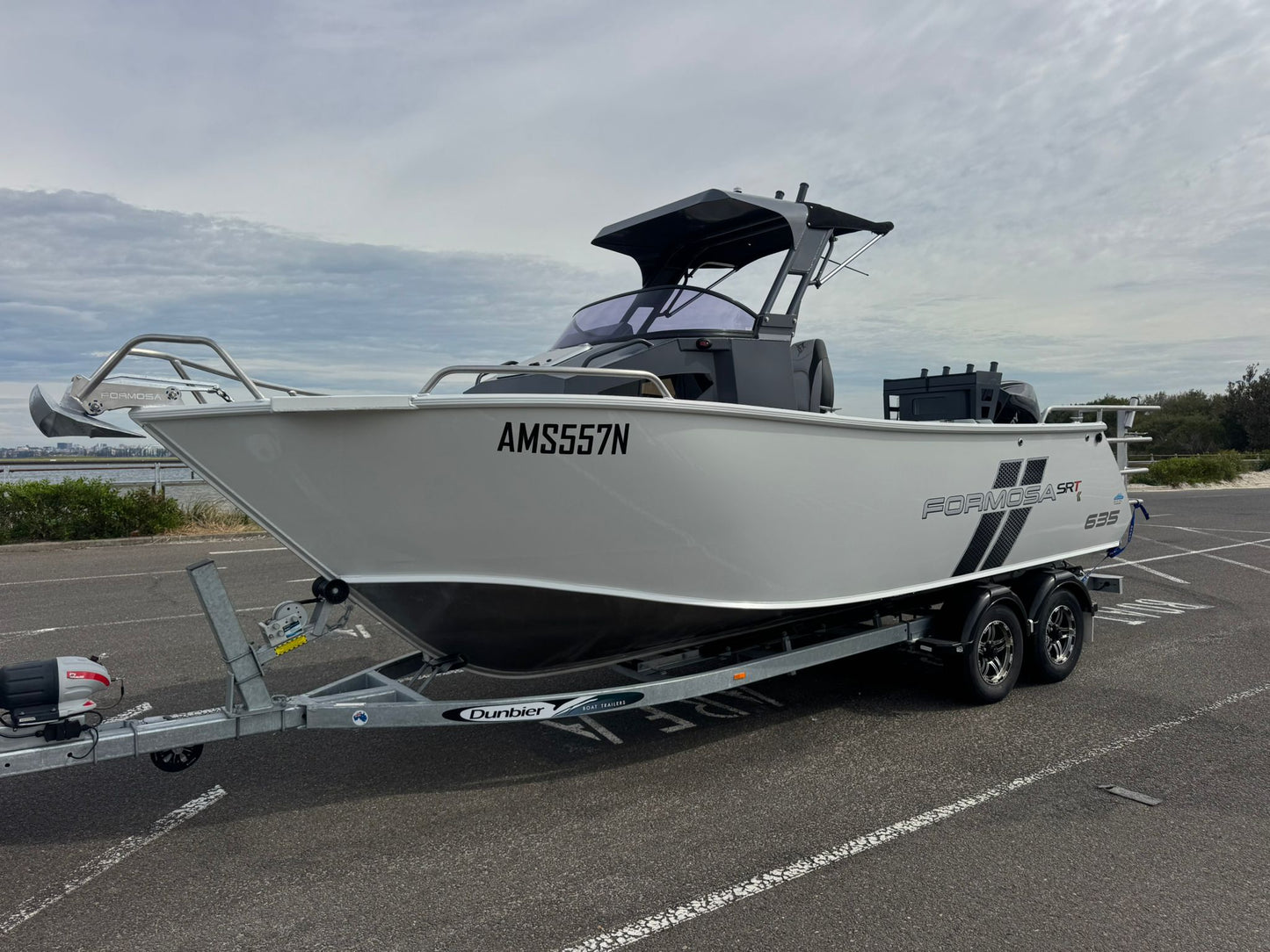 Formosa SRT 635 Centre cabin - PRO DECK