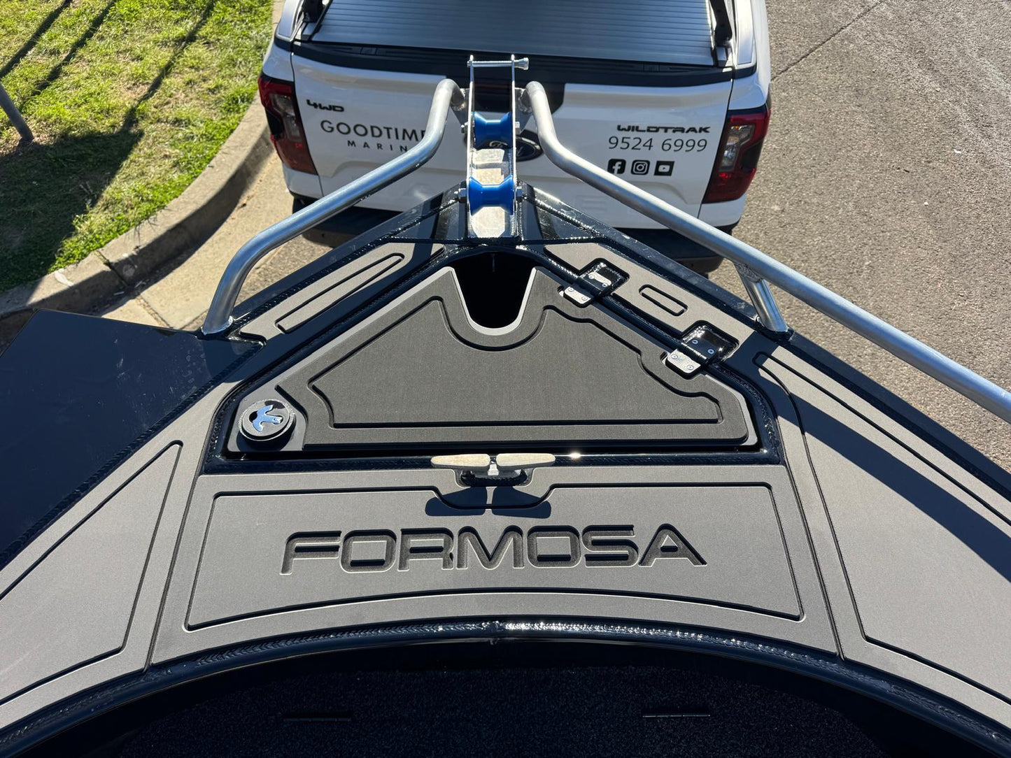 Formosa SRT 525 Side console - Stealth Edition