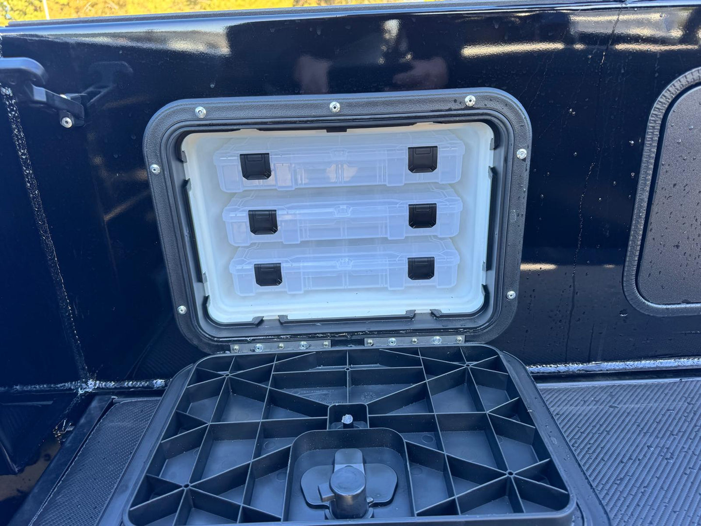 Formosa SRT 565 Centre Console - Stealth Edition