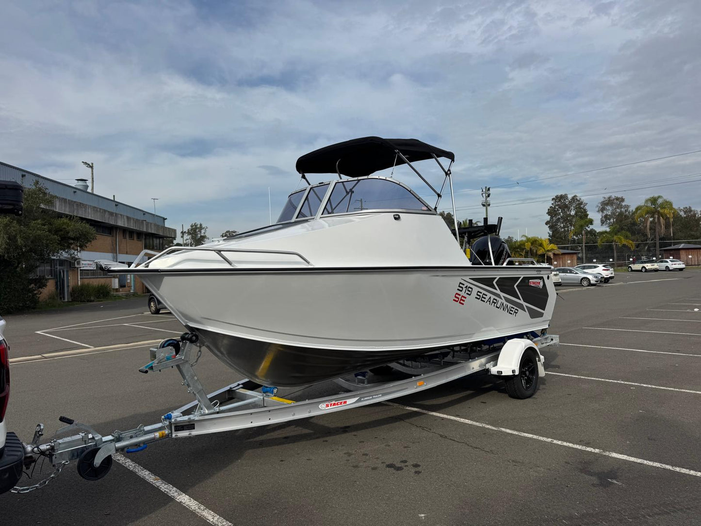 NEW MODEL Stacer 519 Searunner SE