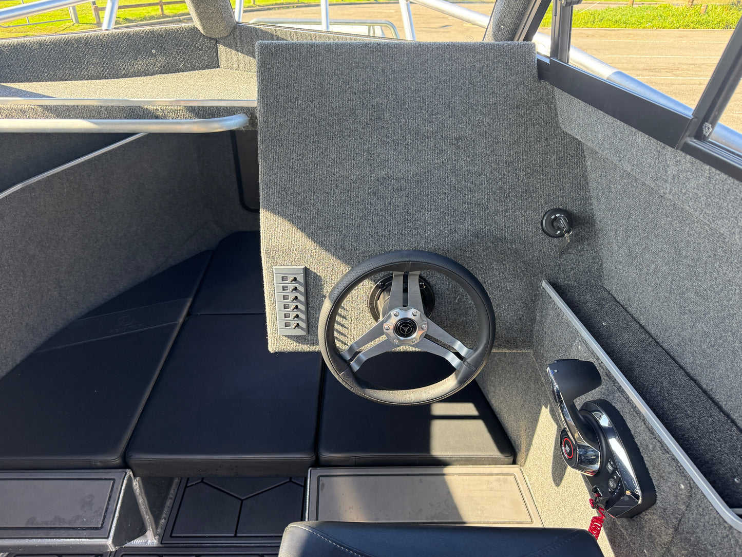 Senator RH 650